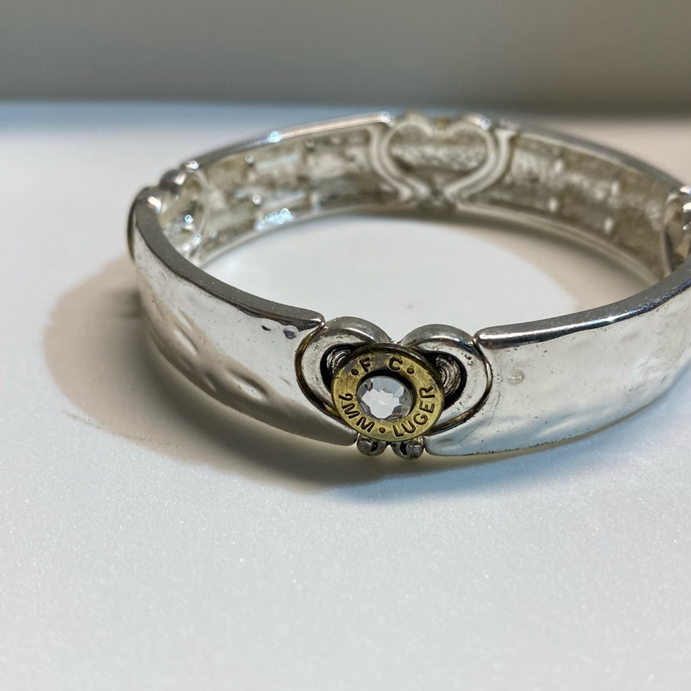 Bullet bracelet. 9mm.